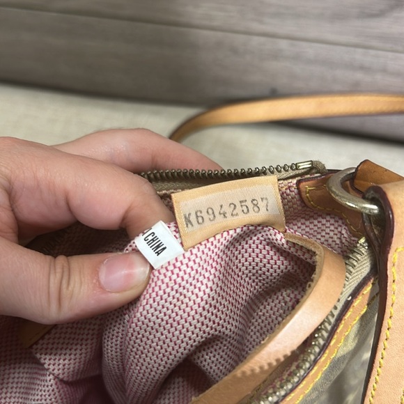 Dooney & Bourke Signature Monogram Leather and Coated Canvas Crossbody Bag - Picture 11 of 11